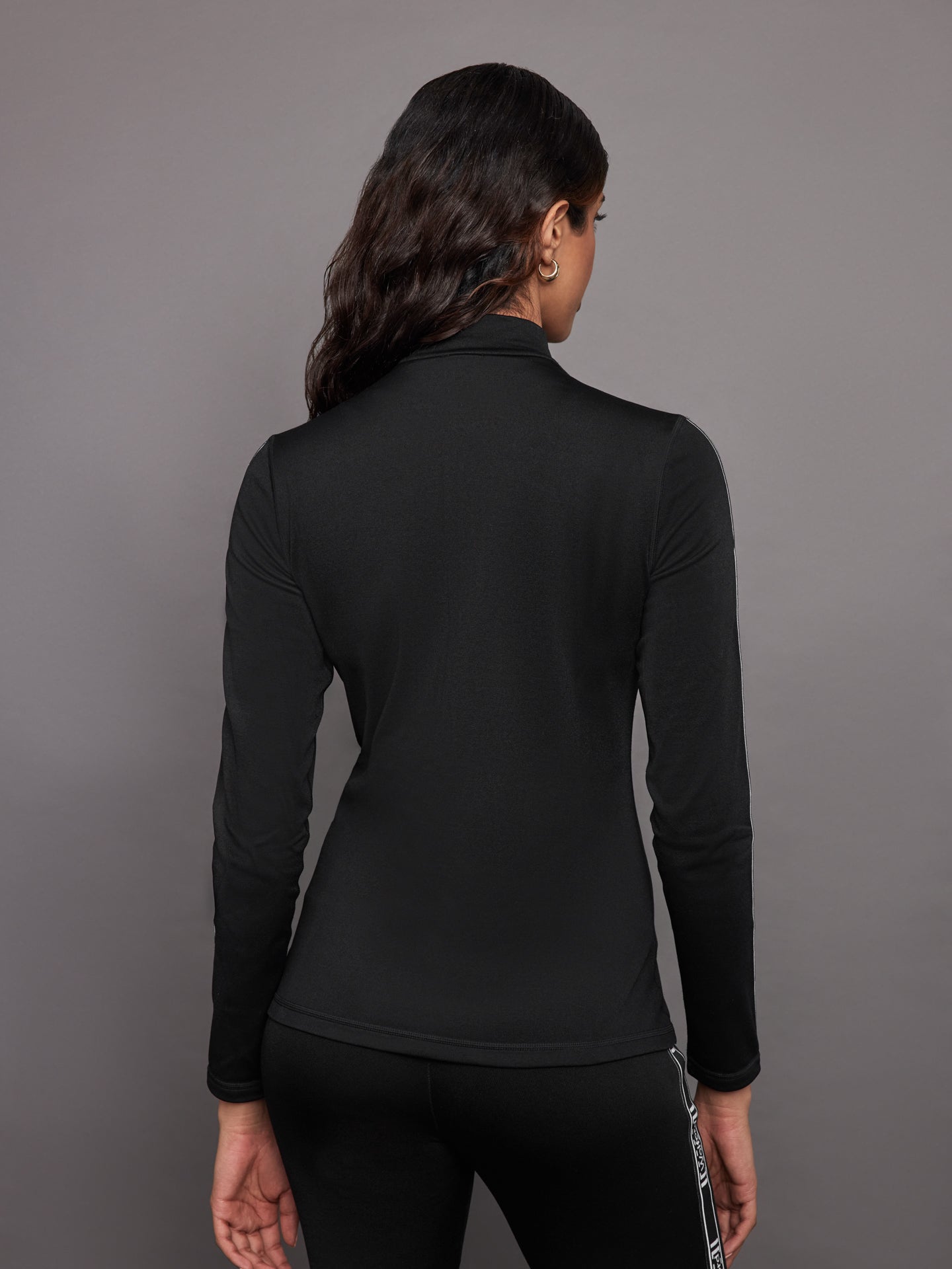 black long sleeve thermal top