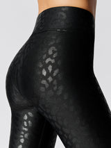 Regular Rise Full-length Legging in Leopard Takara Shine - Black
