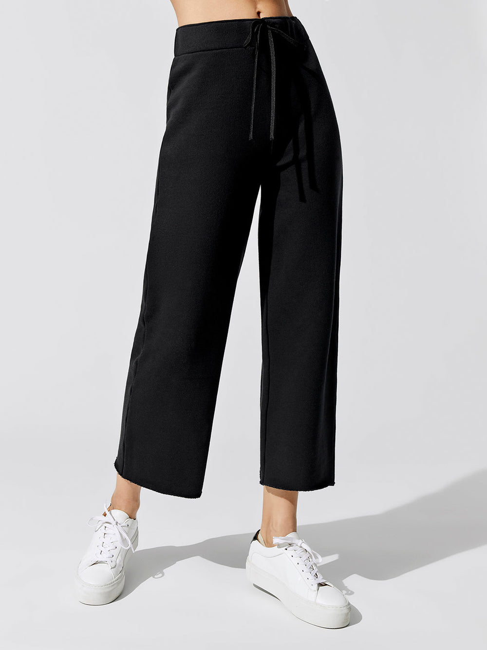 French Terry Capri Sweatpant - Black