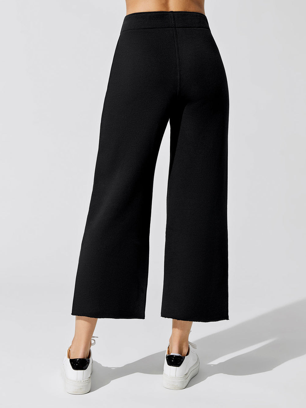 French Terry Capri Sweatpant - Black