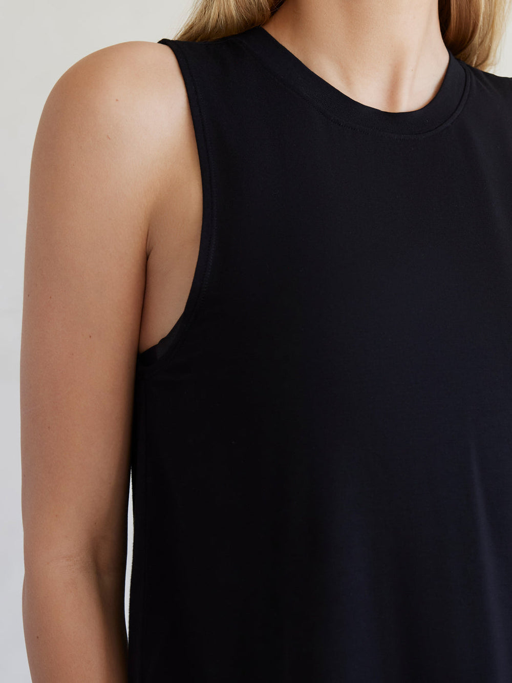 Crop Tank 2.0 - Black