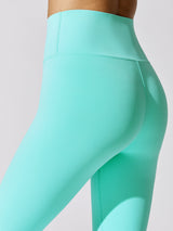 High Rise 7/8 Legging In Diamond Compression - Bright Turquoise