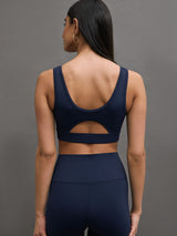PEARL CUT OUT SCOOP BRA IN DIAMOND COMPRESSION - NAVY BLAZER