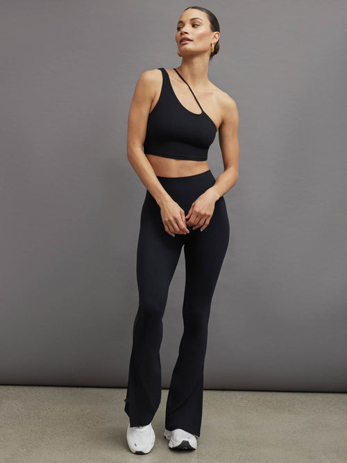 Strappy Tank in Melt - Black – Carbon38