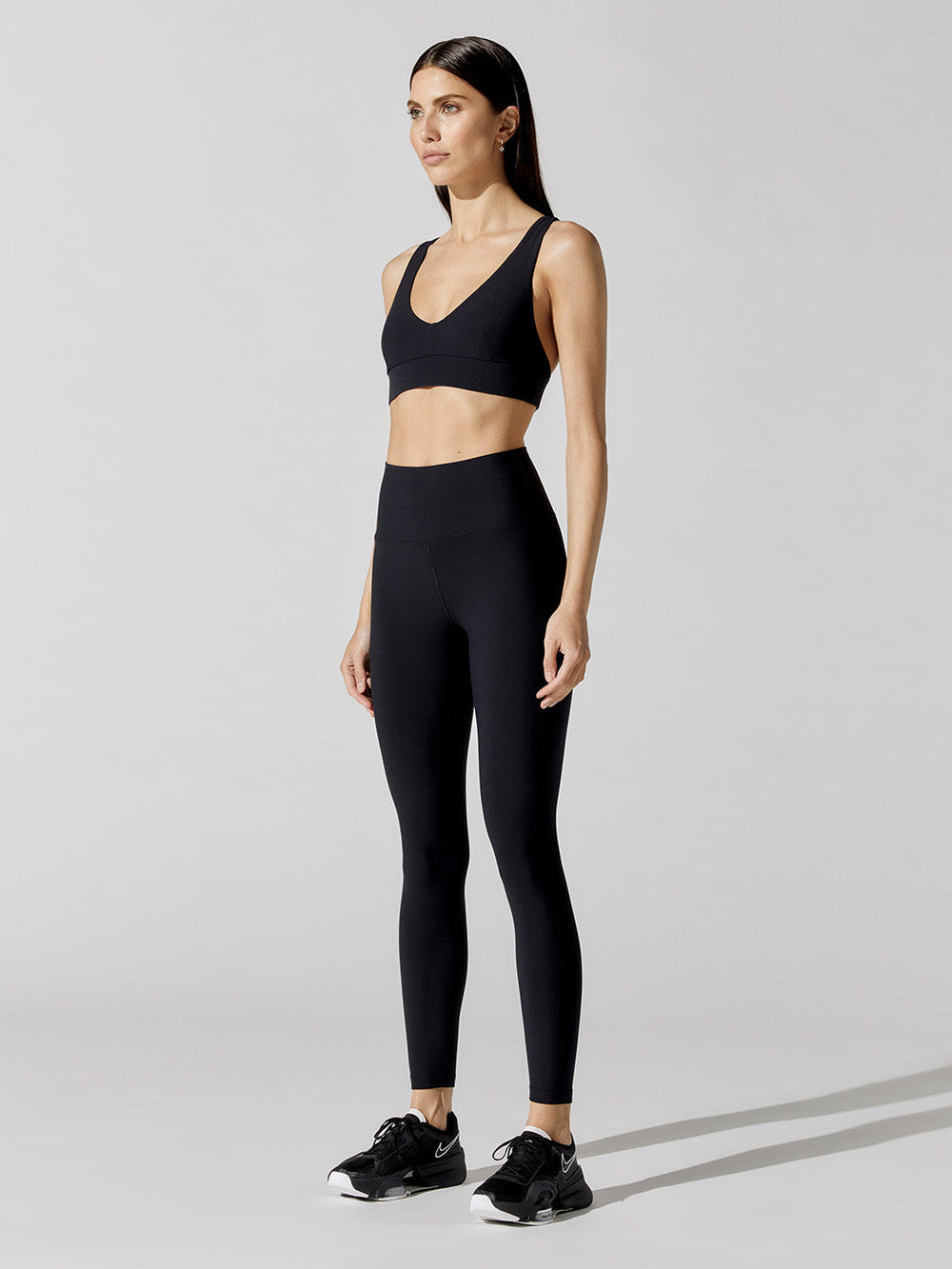 V-Neck Cross Back Bra in Melt - Black