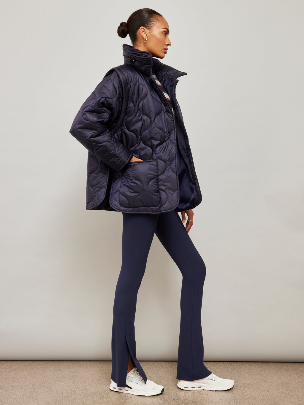Quilted Jacket with Removable Sleeves - Navy – Carbon38