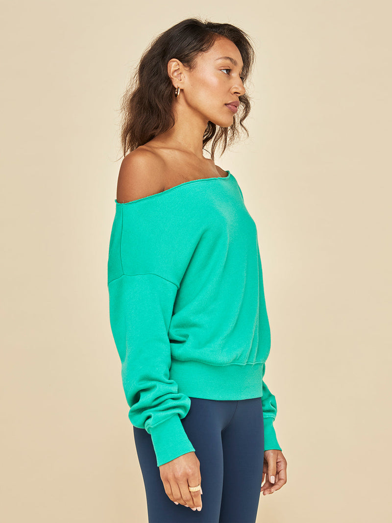 Off Shoulder Sweatshirt in French Terry - Digital Green