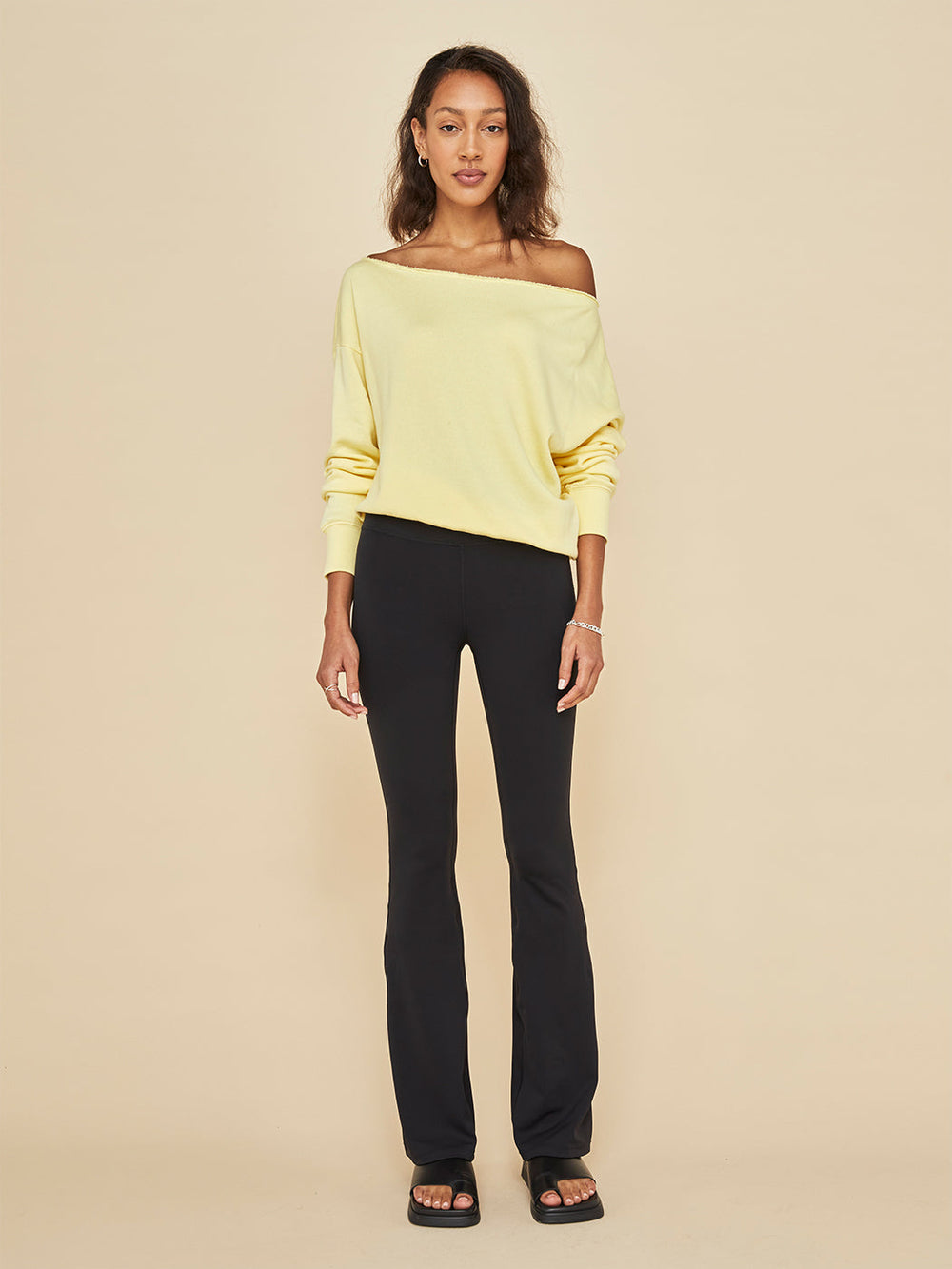 Off Shoulder Sweatshirt in French Terry - Butter Yellow