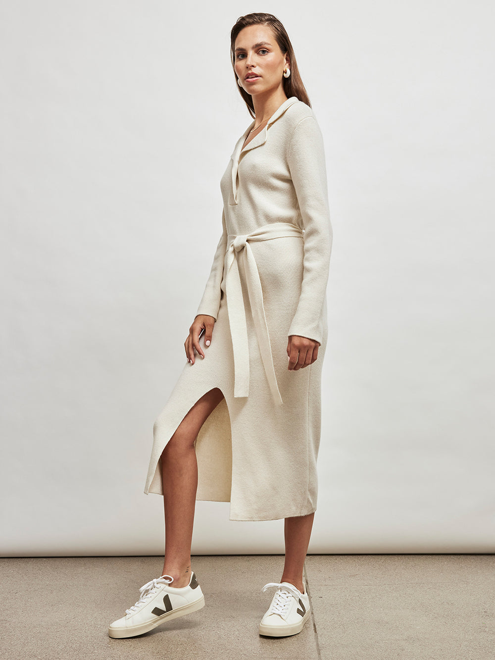 Collared Belted Dress - Ivory Carbon38 Collared Belted Dress - Ivory Carbon38