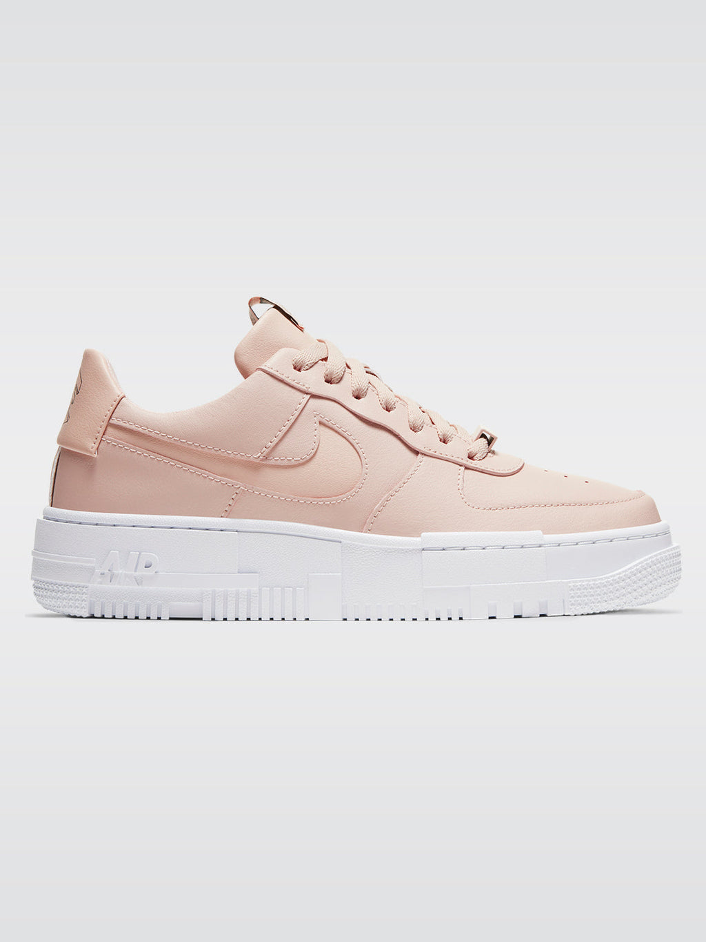 Nike Women's Air Force 1 Pixel SE Shoes