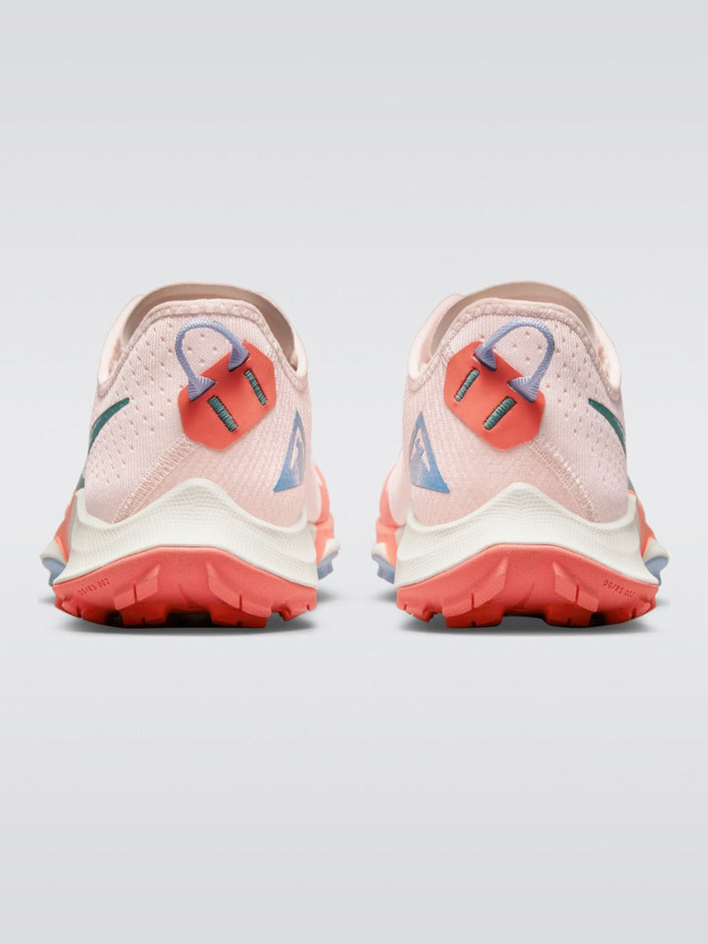 Air Zoom Terra Kiger 7 Sneaker - Light Soft Pink-Bicoastal- Magic Ember