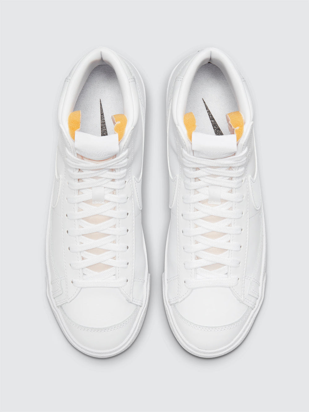 Nike Blazer Mid '77 Vintage - White/White-White-Black