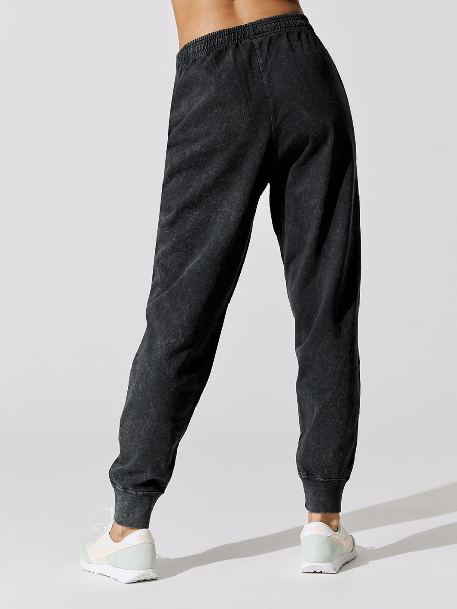 Nike Sportswear Phoenix Cozy Boucle Pant- LT Orewood Brn/Medium Ash –  Carbon38