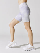 One Icon Clash Sky Tie Dye 7-inch Short - Light Thistle-White