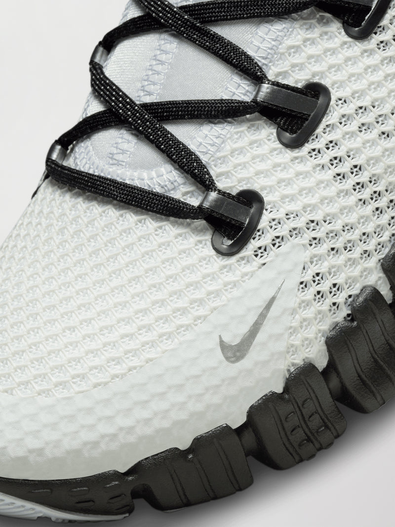 Nike Free Metcon 4 Premium - WHITE MULTI-BLACK-WHITE