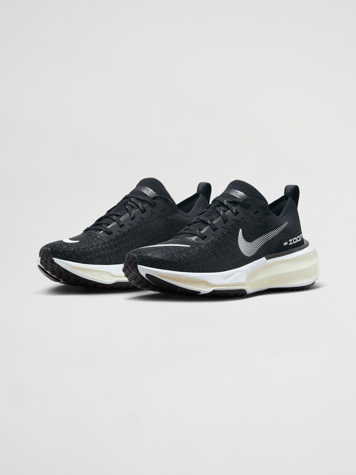 Wmns Zoomx Invincible Run Fk 3 - BLACK/WHITE-DARK GREY-WHITE