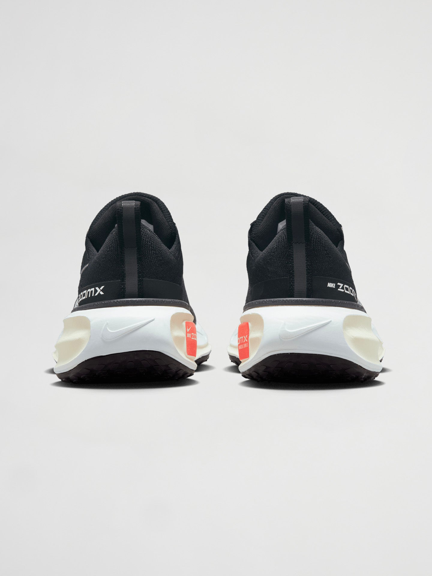 Wmns Zoomx Invincible Run Fk 3 - BLACK/WHITE-DARK GREY-WHITE