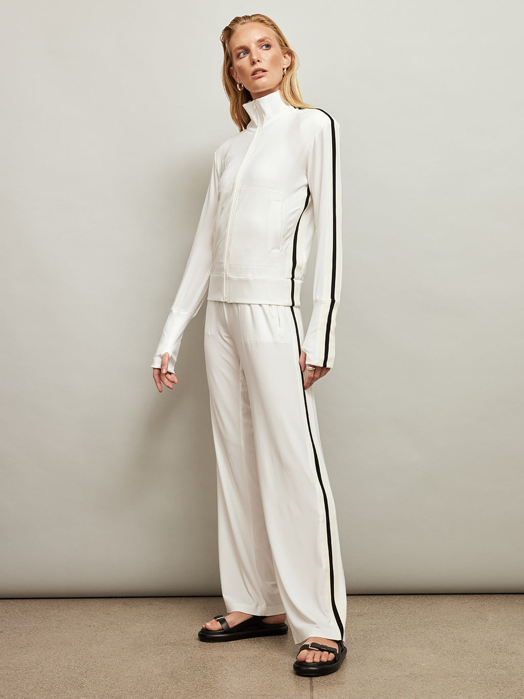 Side Stripe Turtle Jacket Snow White Offset Stripe