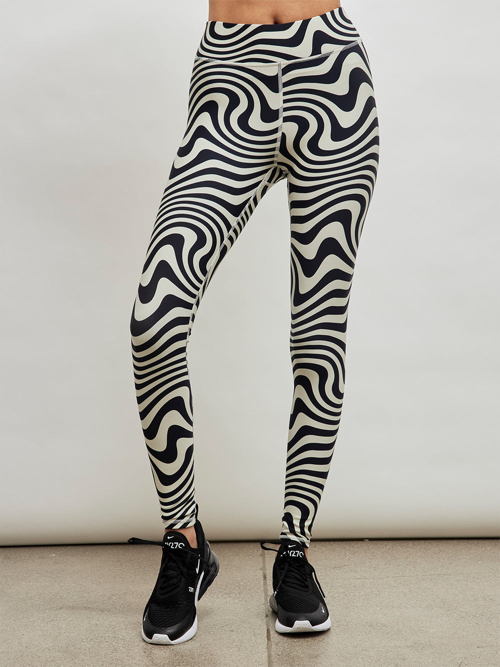 Black and White Wave Duoknit Tall Band Legging - Black And White Wave –  Carbon38