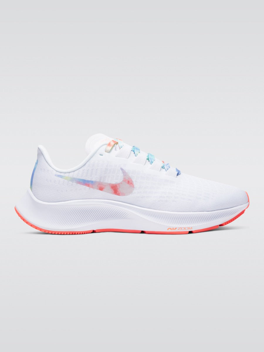 Air Zoom Pegasus 37 Sneaker - White/Multi-Color-Bright Mango