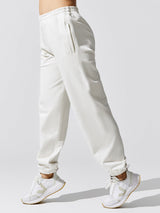 Ultimate Fit Sweats Loose Jogger With Zip Pocket - Ivory