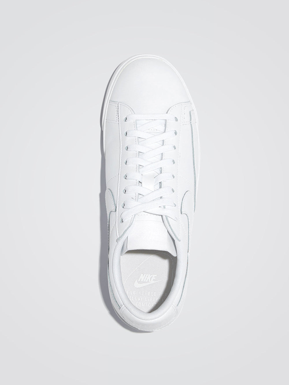 Blazer Low Le Sneaker - White/White-White